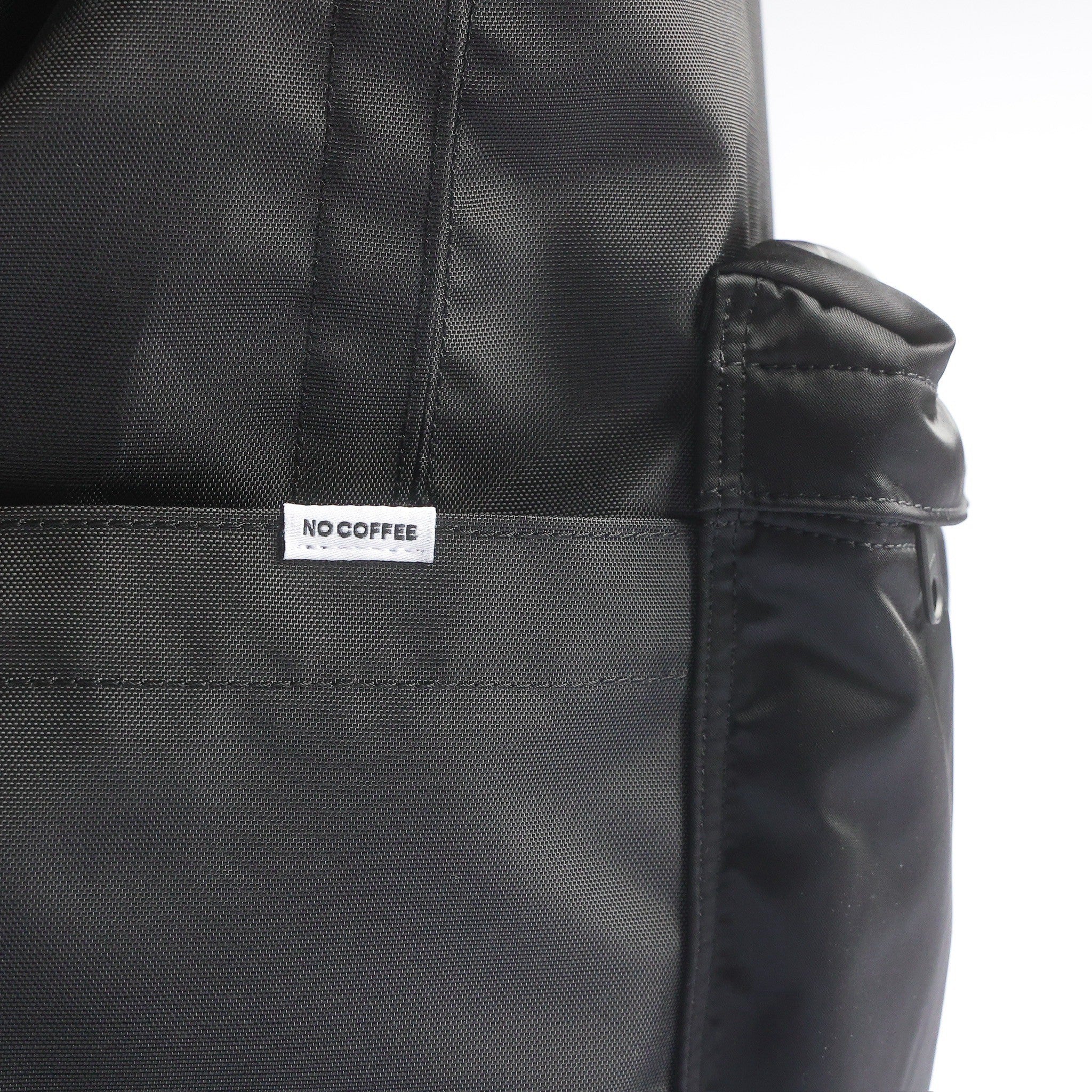 0D1736B1-AC12-40DD-BE5B-