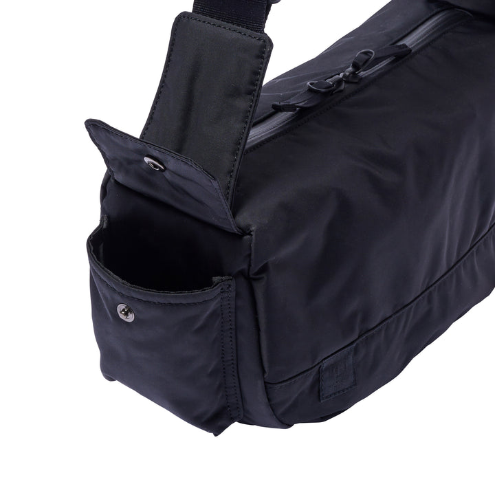 ZIP SHOULDER BAG (S)