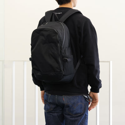 BACKPACK (M)