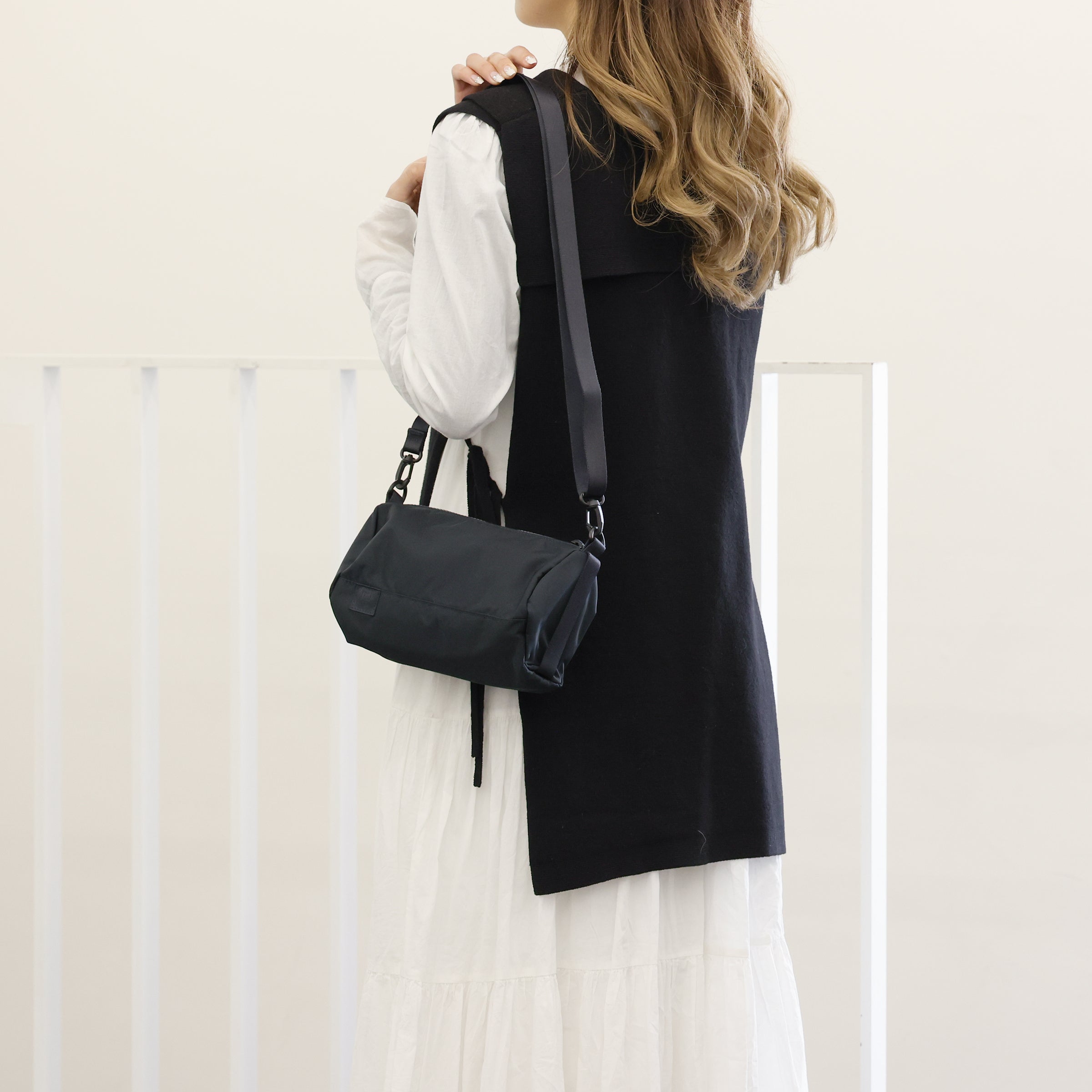 uni's room select【studioSAMI】RUFF BAG SILK_NAVY HELMET BAG (S) – RAMIDUS ONLINE