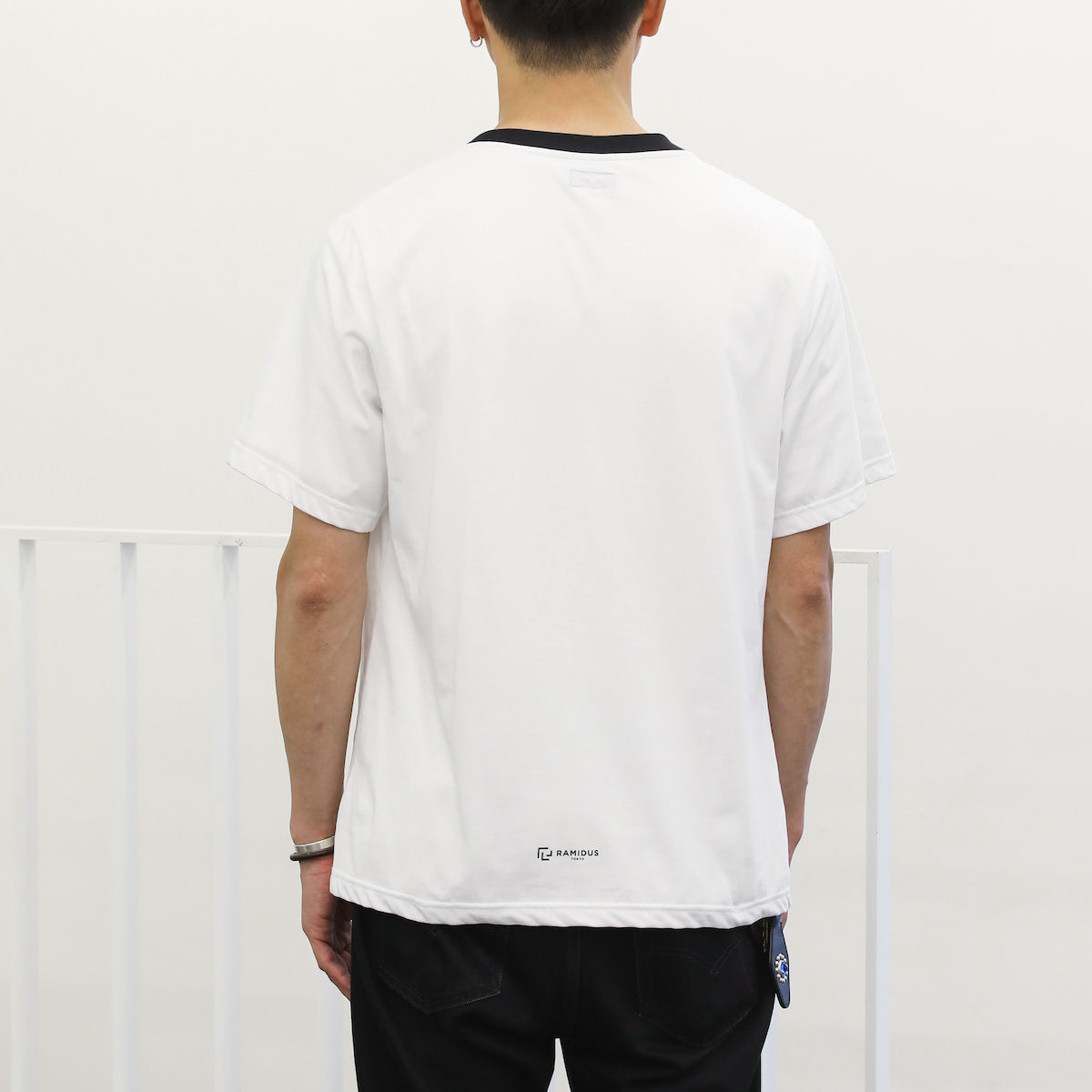 S/S TRIM TEE