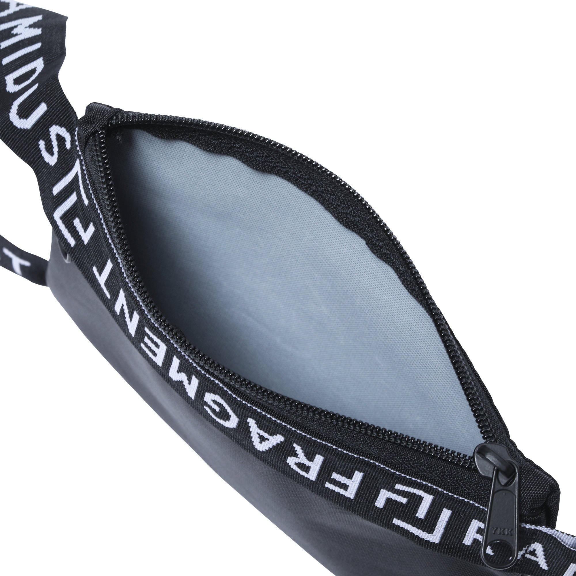 fragment design × RAMIDUS、2023年ホリデーアイテムから
