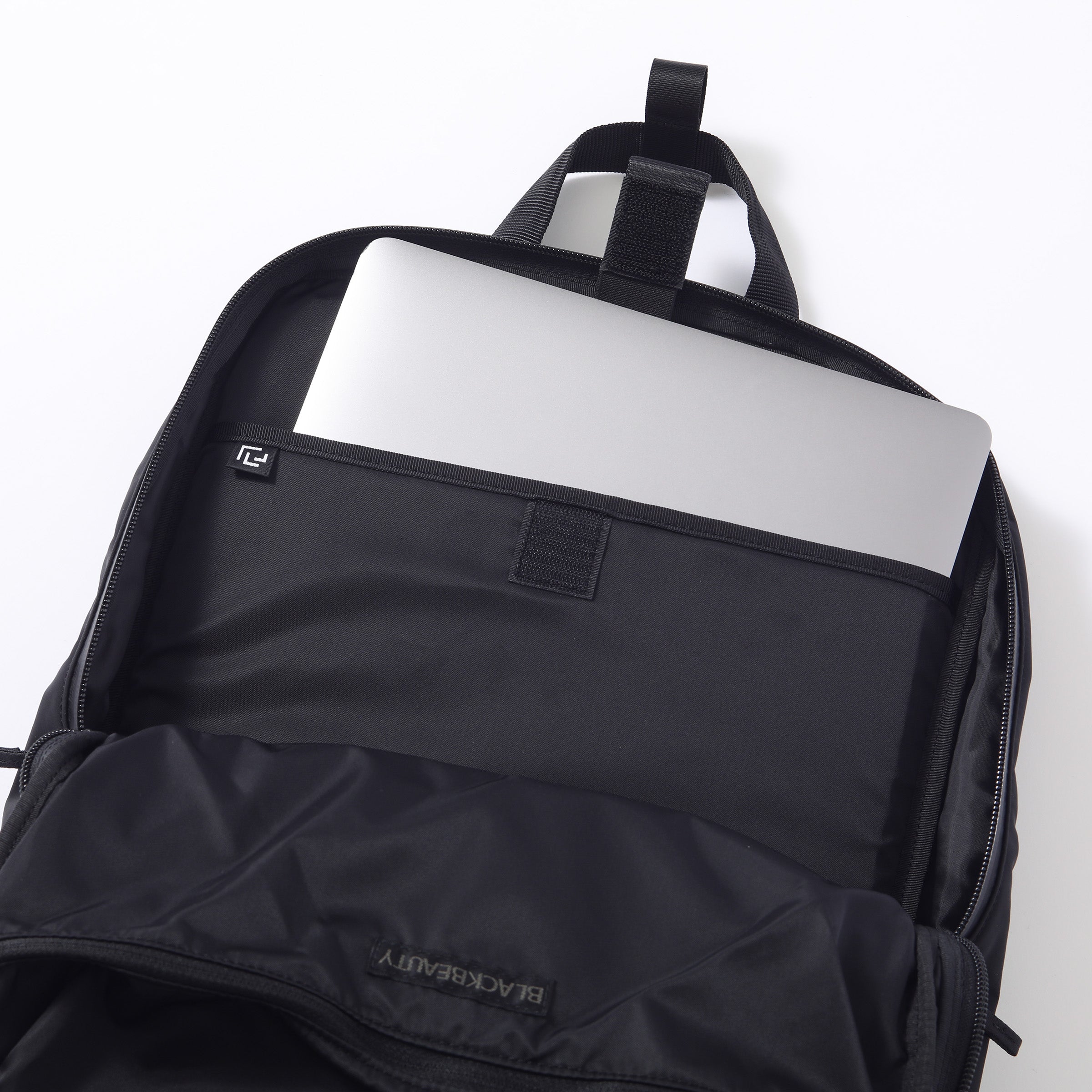 LAPTOP DAY PACK – RAMIDUS ONLINE