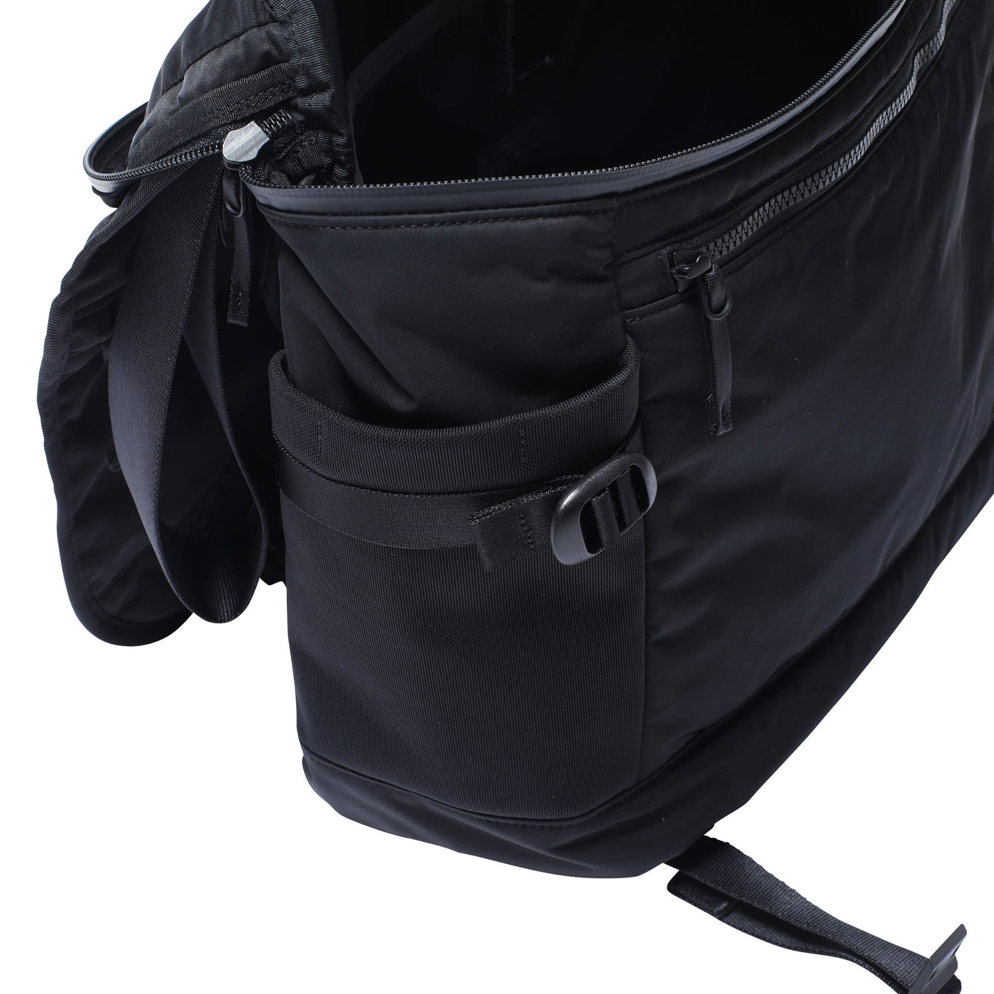 MESSENGER BAG (L) – RAMIDUS ONLINE MESSENGER BAG (L) – RAMIDUS ONLINE