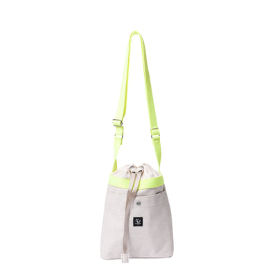 SHOULDER POUCH (M)