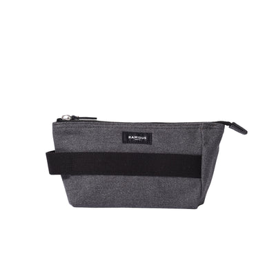 GROOMING POUCH