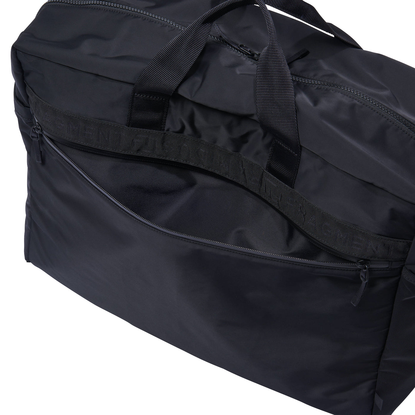 DUFFLE BAG