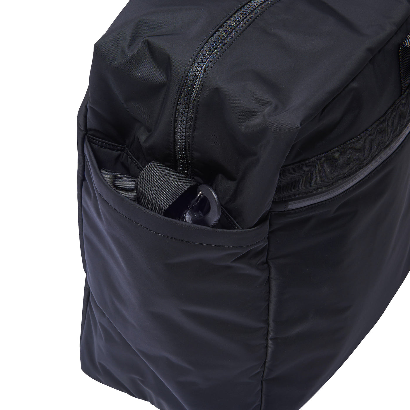 DUFFLE BAG