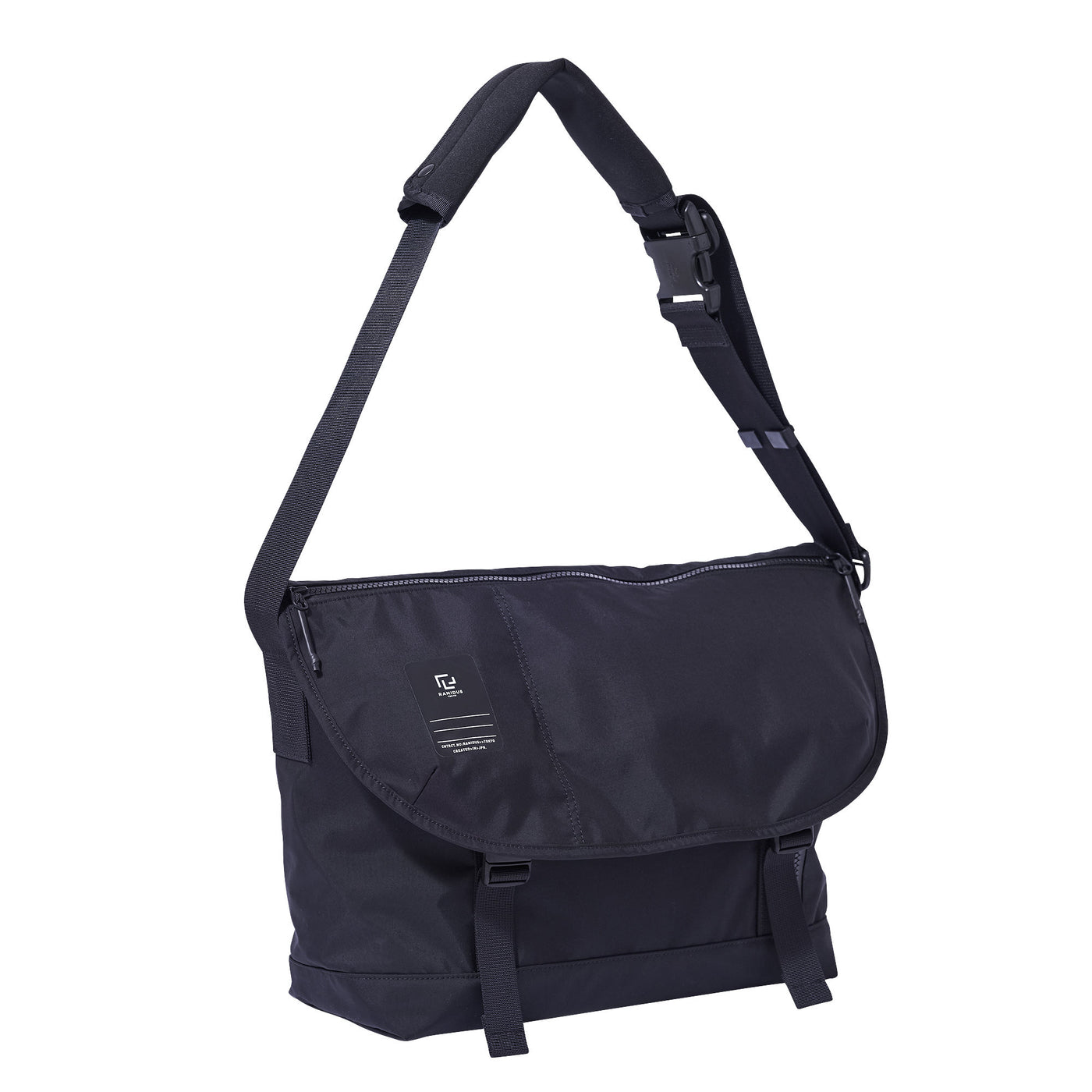 MESSENGER BAG
