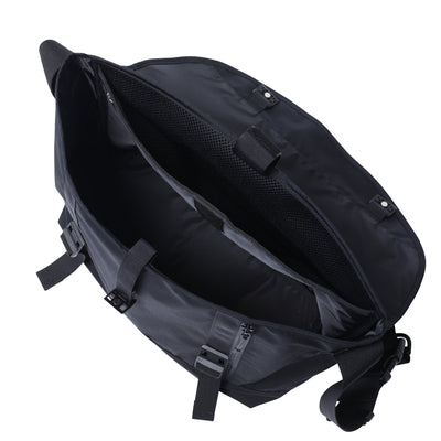 MESSENGER BAG
