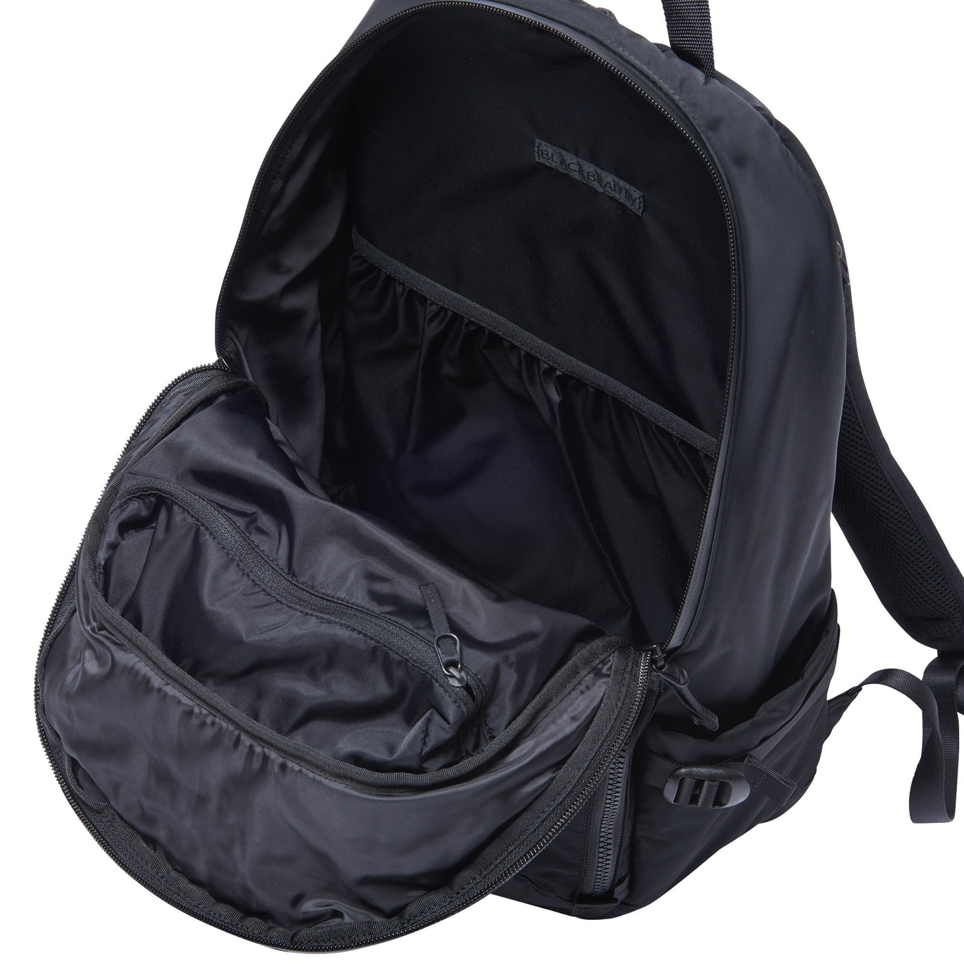 BACKPACK (M)